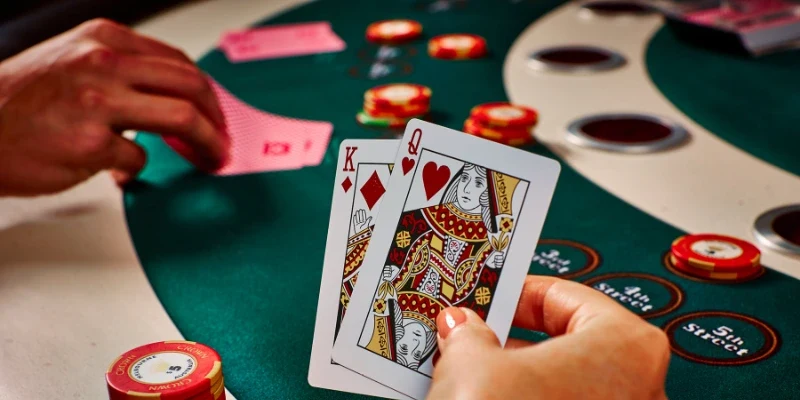 Trải nghiệm người chơi thực tế khi dùng kỹ thuật đánh baccarat tại 13win